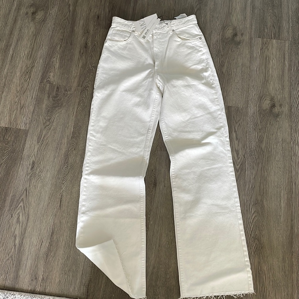 Zara white high waisted jeans